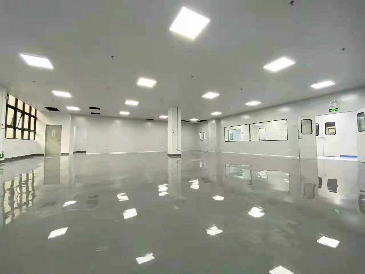 萬級潔凈車間裝修有哪些布置方式？裝修路線有哪些？
